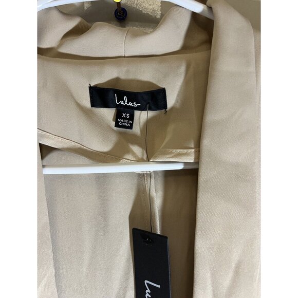 New Lulu's womens size Extra Small , Miss Punctuality light weight blazer Office - Picture 7 of 8